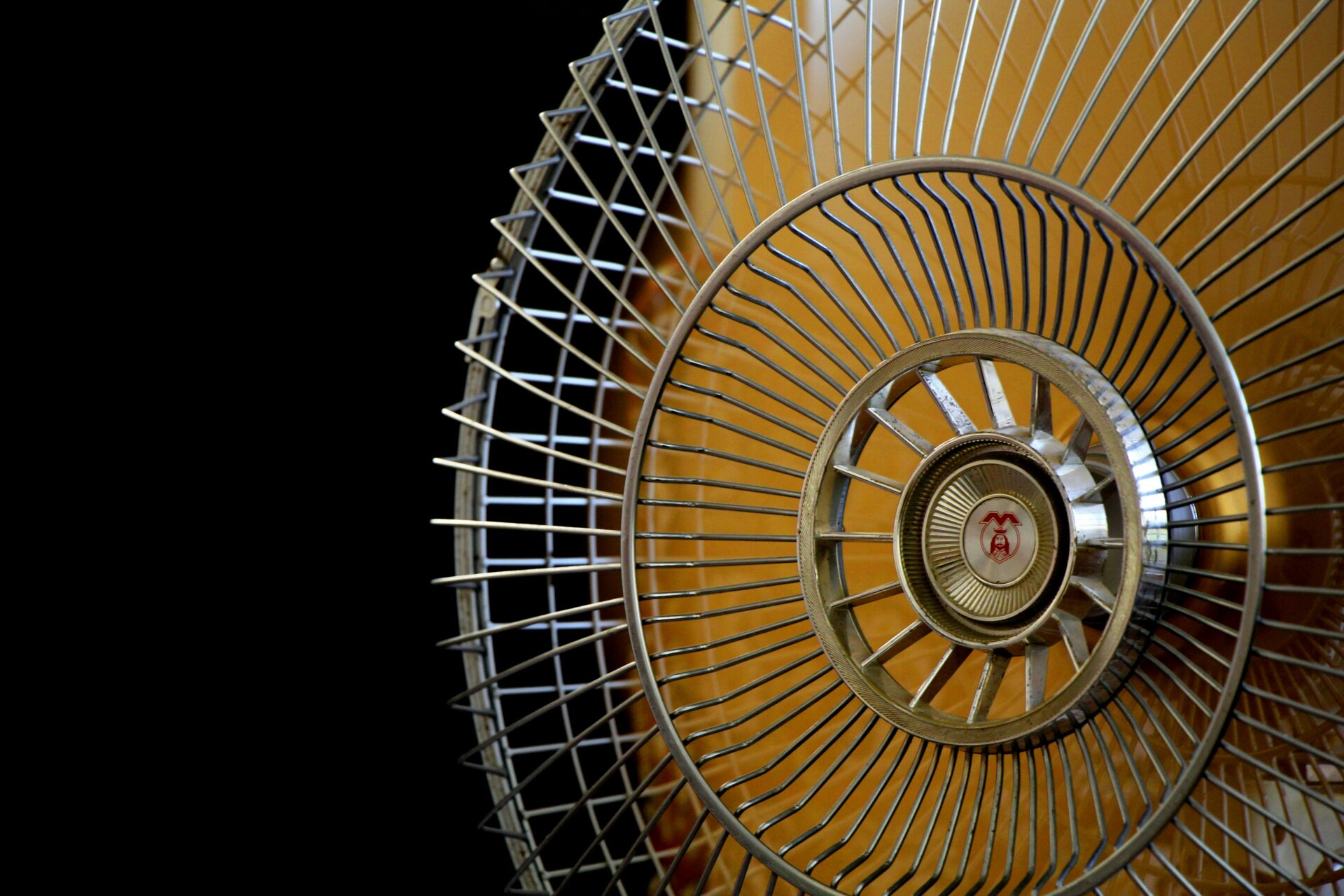 Three Differences Between HVAC and AC Systems